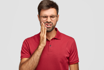 Toothaches: Common Causes and Treatments