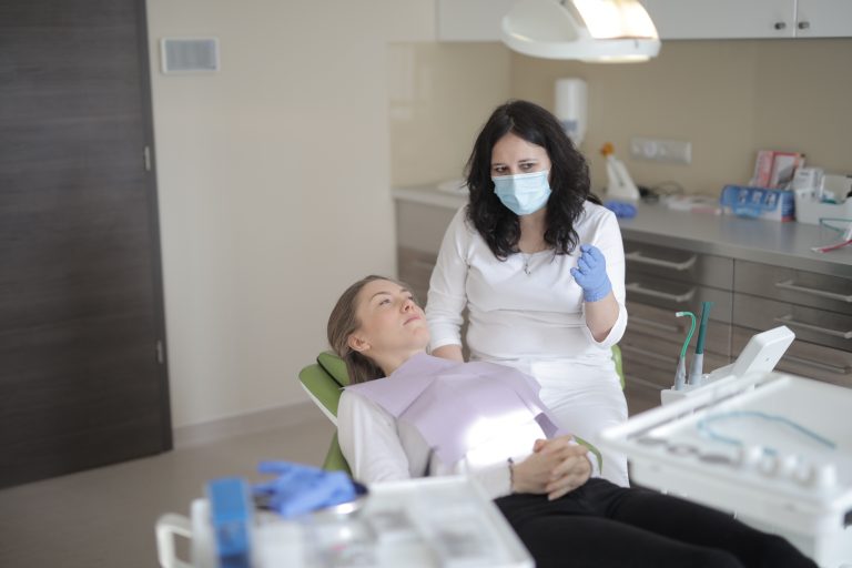 Does a Root Canal Hurt? What to Expect Before, During, and After Treatment